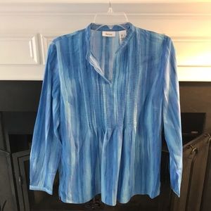 Liz & Co Pleated Pullover Blouse